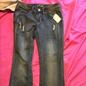 BRAND NEW blue jeans